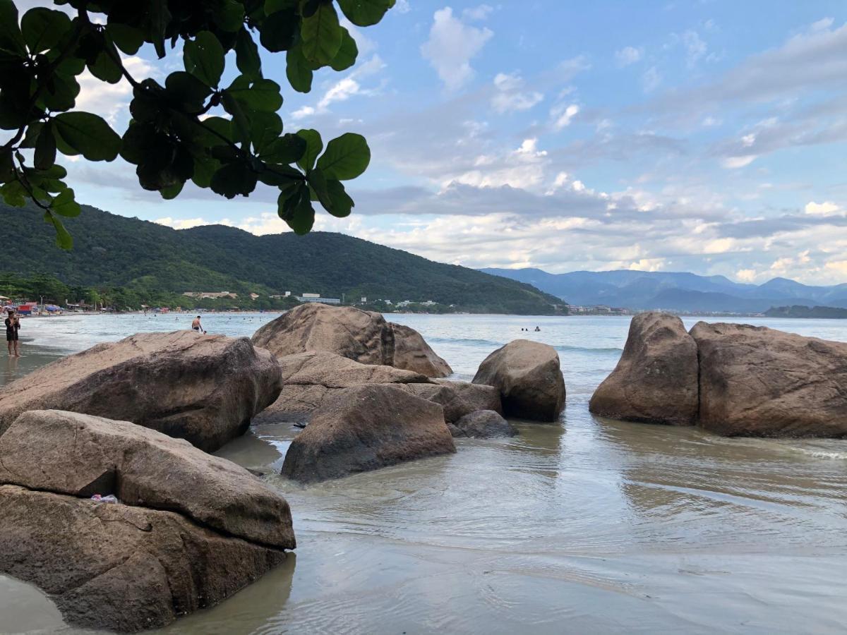 Apartamento De Praia Apartment Ubatuba Bagian luar foto